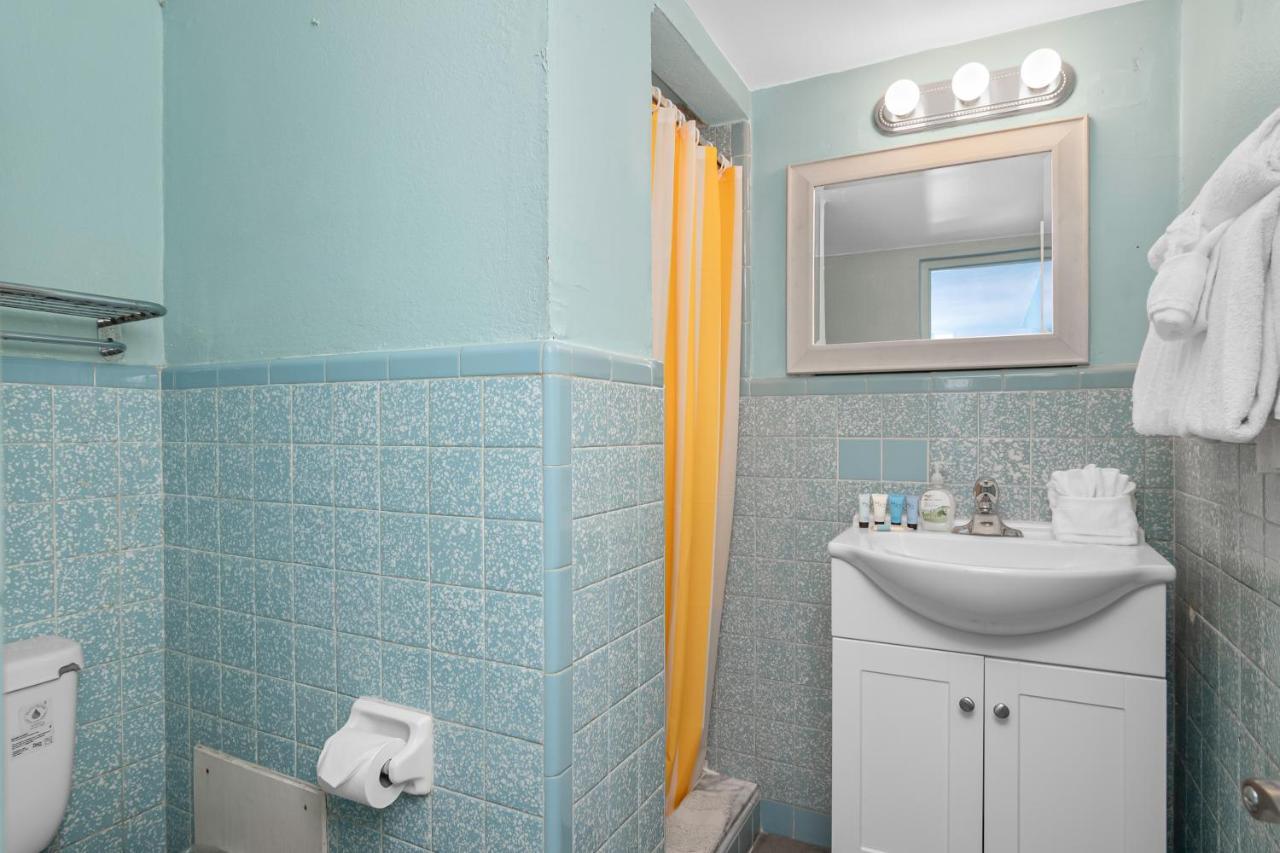 Latitude 26 Waterfront Boutique - Myers Inn Fort Myers Beach