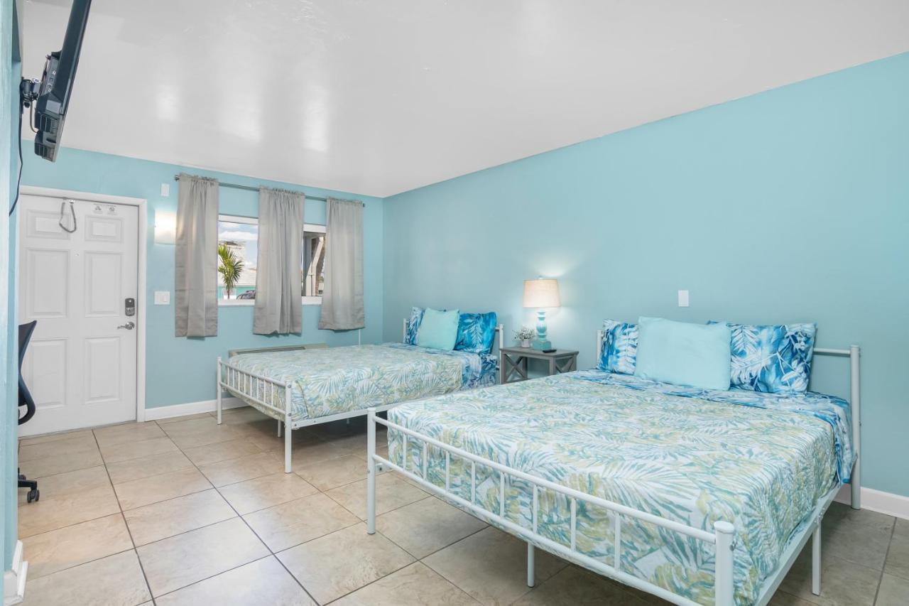 Latitude 26 Waterfront And Marina Fort Myers Beach