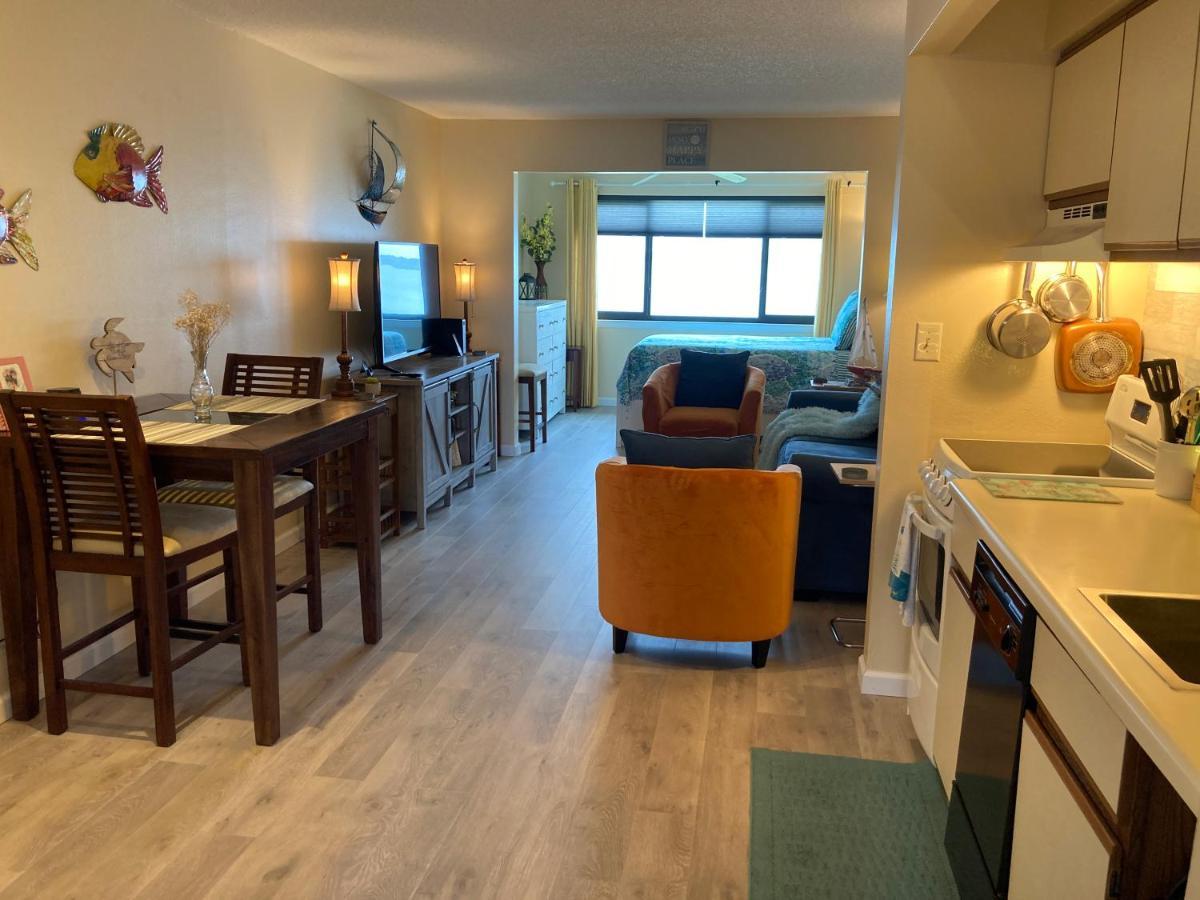Apartment Beautiful! Sunset Harbor For 2-top Floor 1-309, *