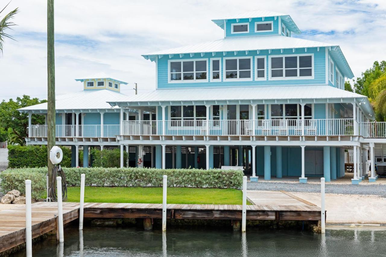Dolphin Point 3* Key Largo