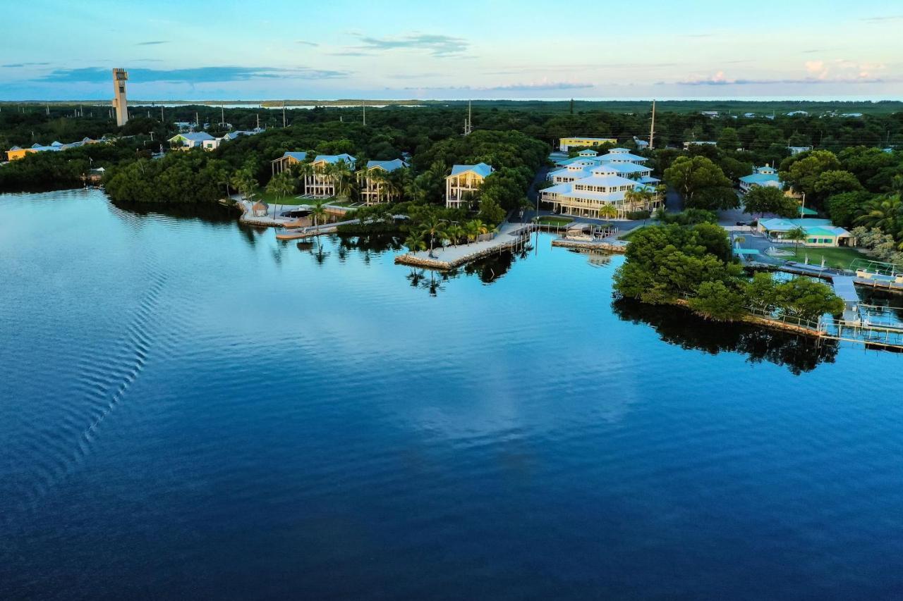 Dolphin Point