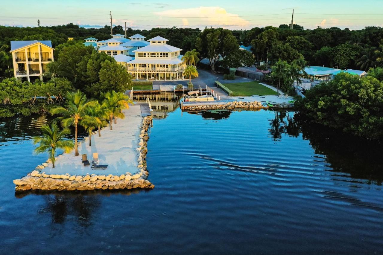 Dolphin Point Resort 3*
