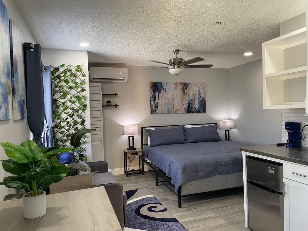 Sunny Palms Motel 3*