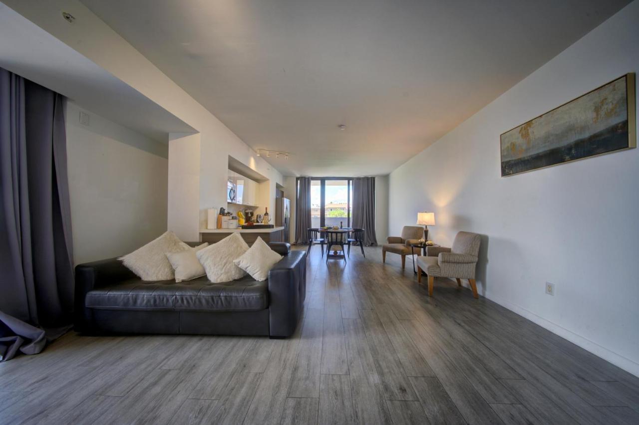 Apartment Moderno Residences By Bay Breeze