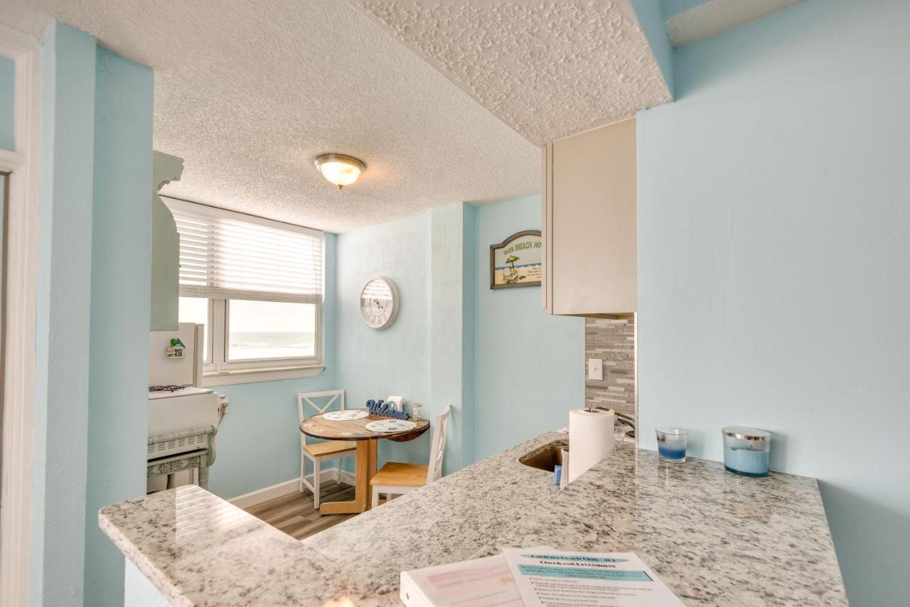 Updated Daytona Oceanfront Studio!