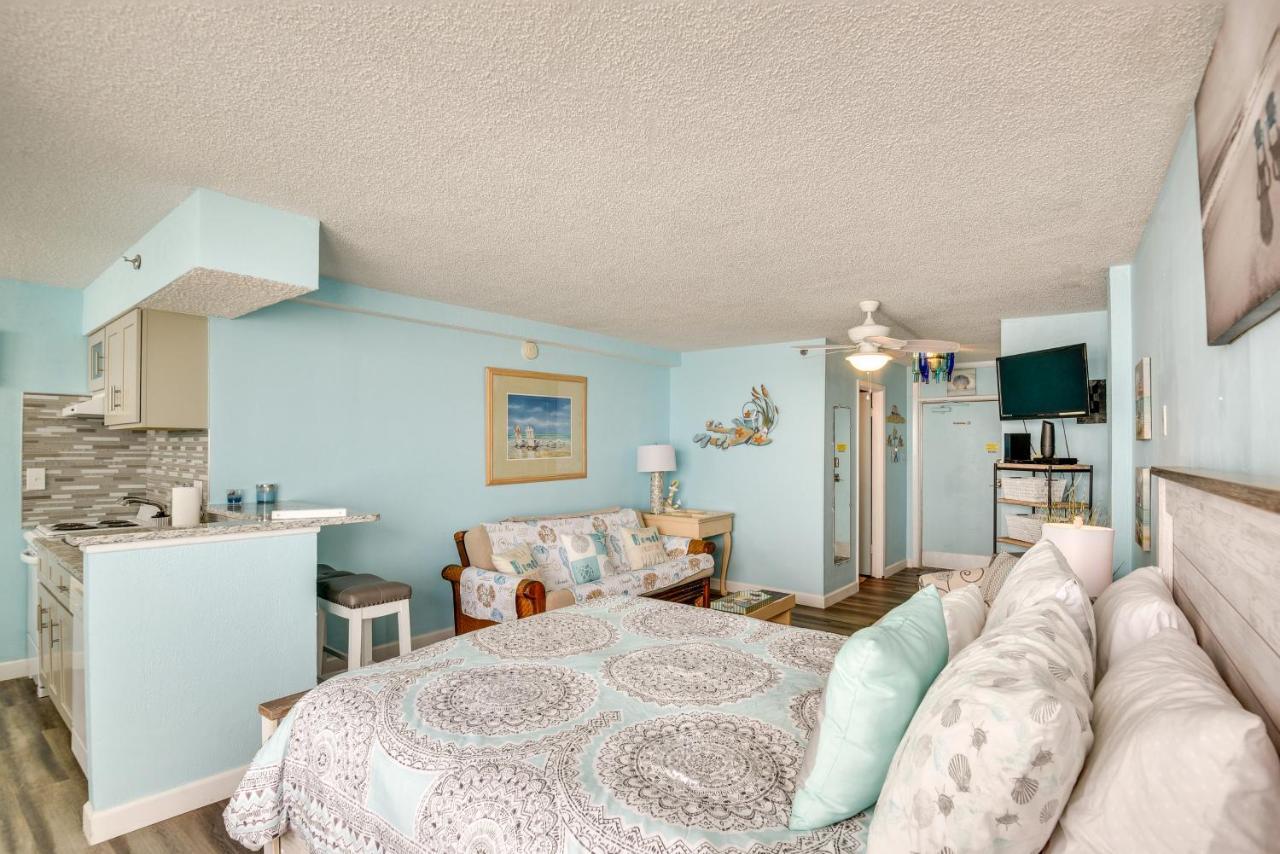 Apartment Updated Daytona Oceanfront Studio! Daytona Beach