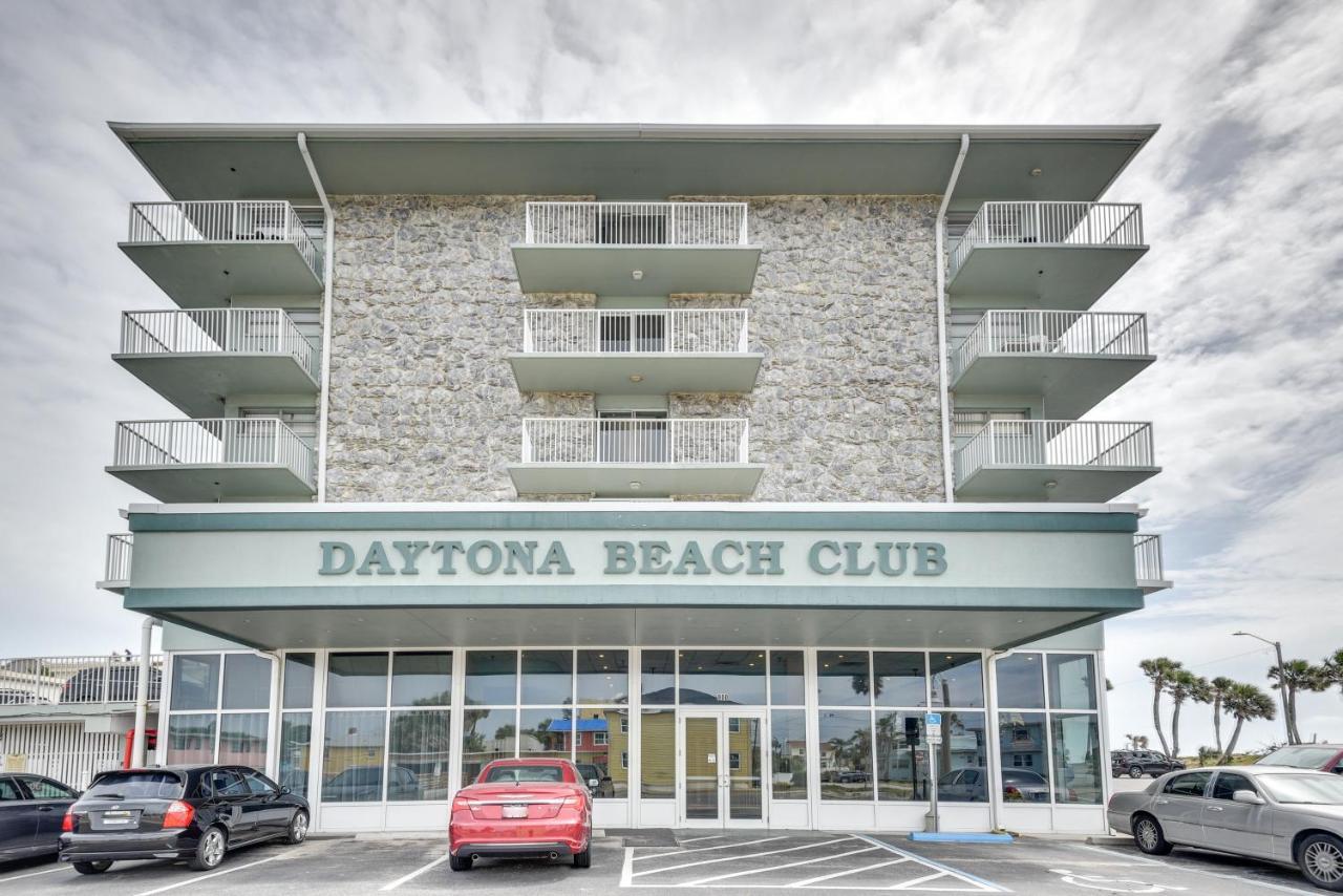 Updated Daytona Oceanfront Studio! * Daytona Beach
