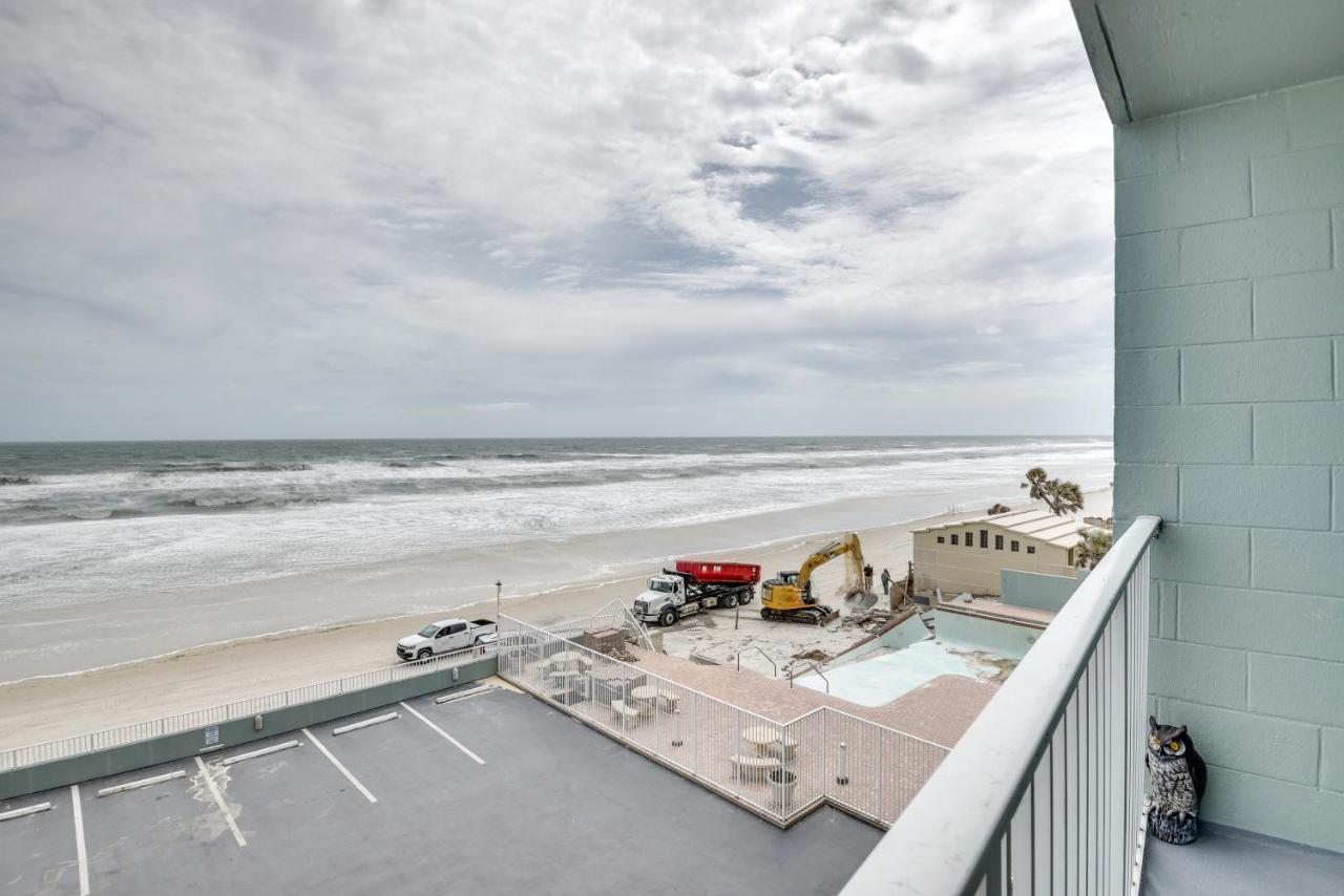 Updated Daytona Oceanfront Studio! * Daytona Beach