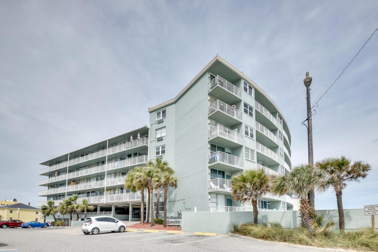Updated Daytona Oceanfront Studio! *