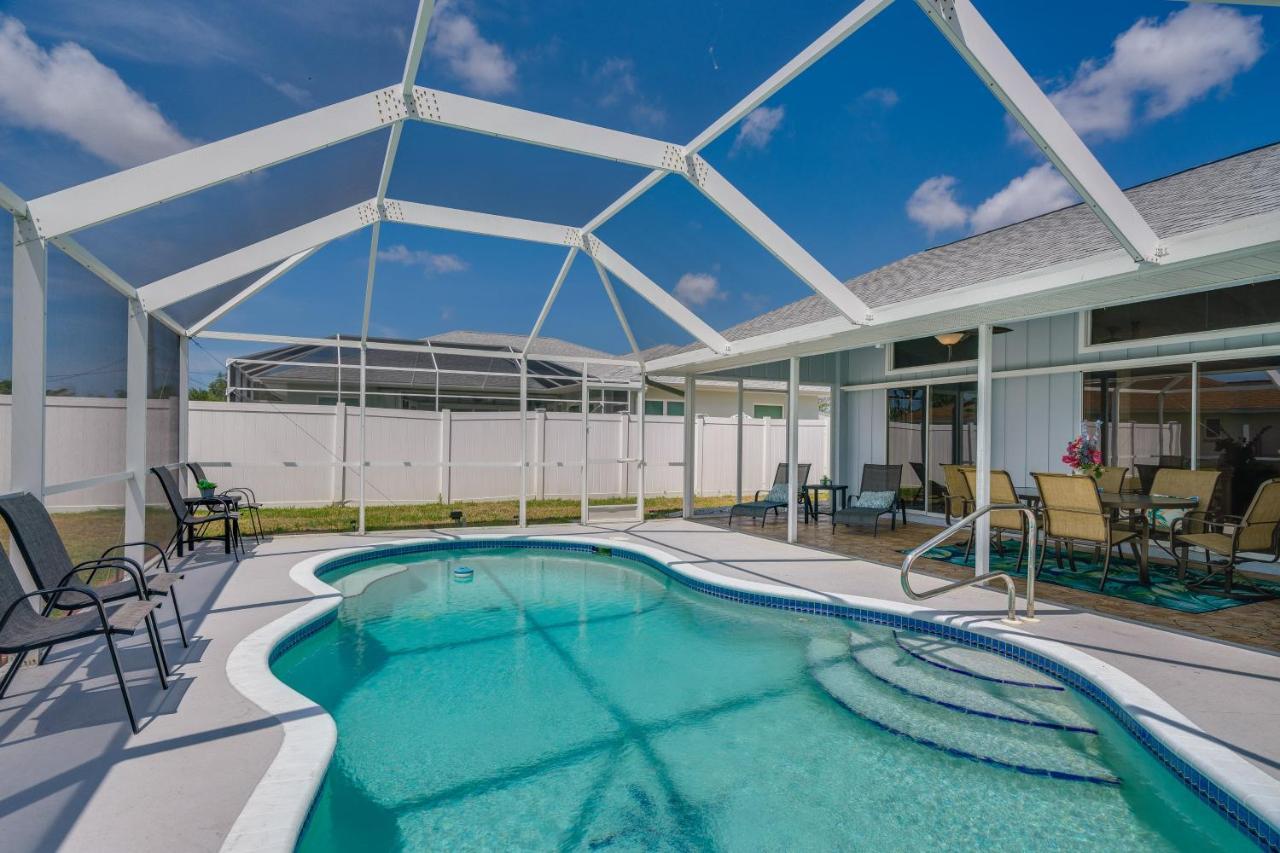 Holiday home With Pool - 8 Mi To Beaches!