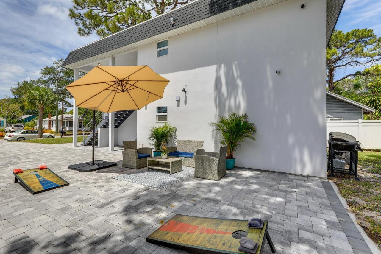 Cozy Retreat - 3 Blocks To The Coast!