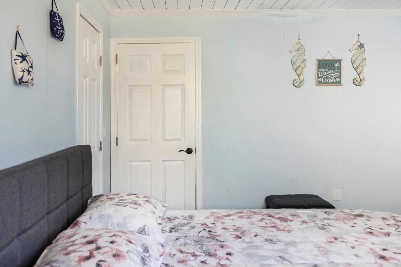 Peaceful Lydia Hide-o-way - Unwind Near Beach, Breakfast, & Go-karts! Holiday home *