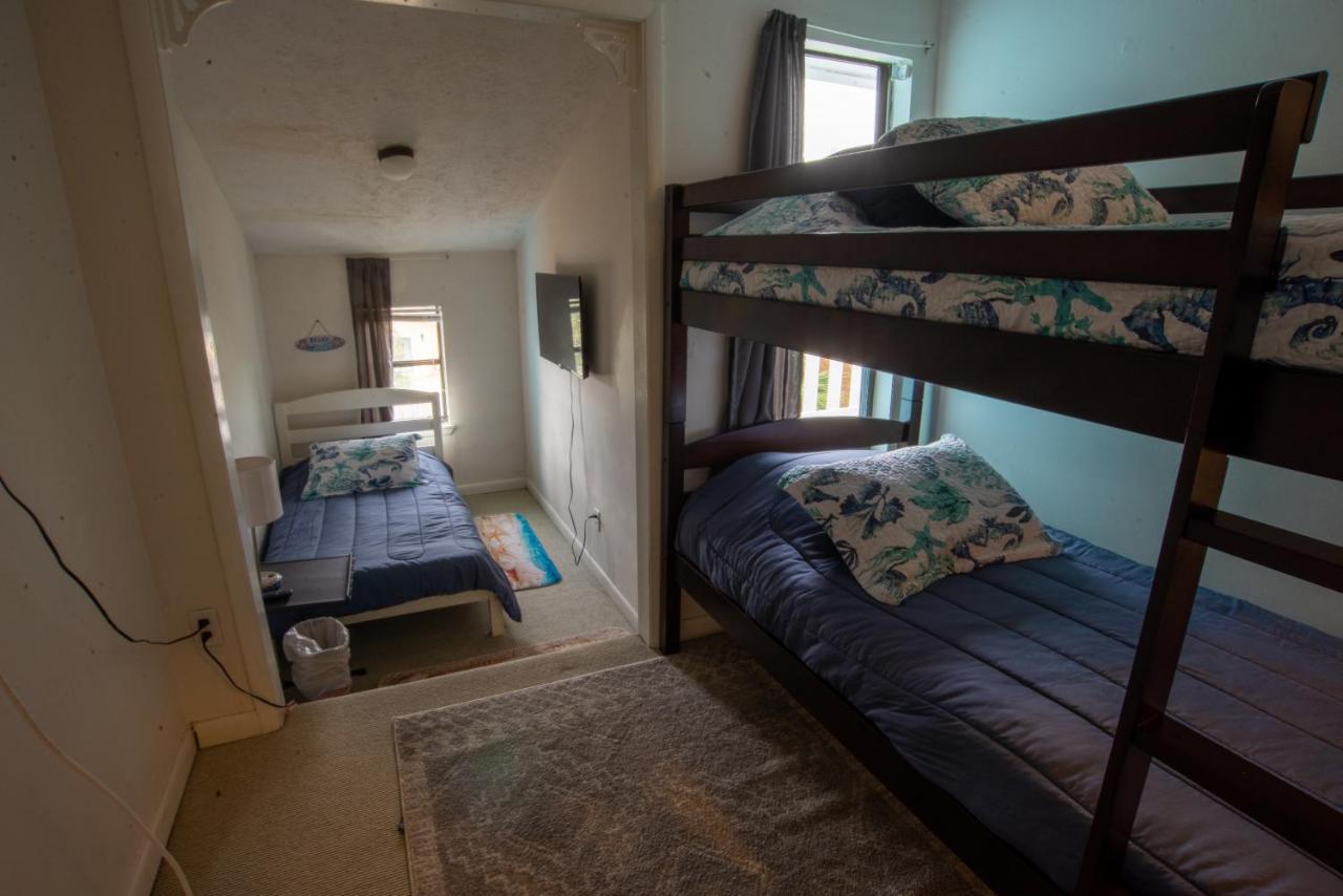 Holiday home Oceanview Oasis - Relax With Hot Tub, Breakfast, Fire Pit & Putting Green! Panama City Beach