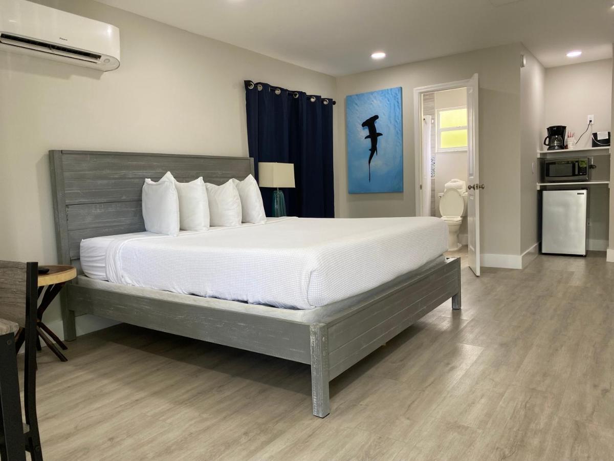 Amoray Dive Hotel Key Largo