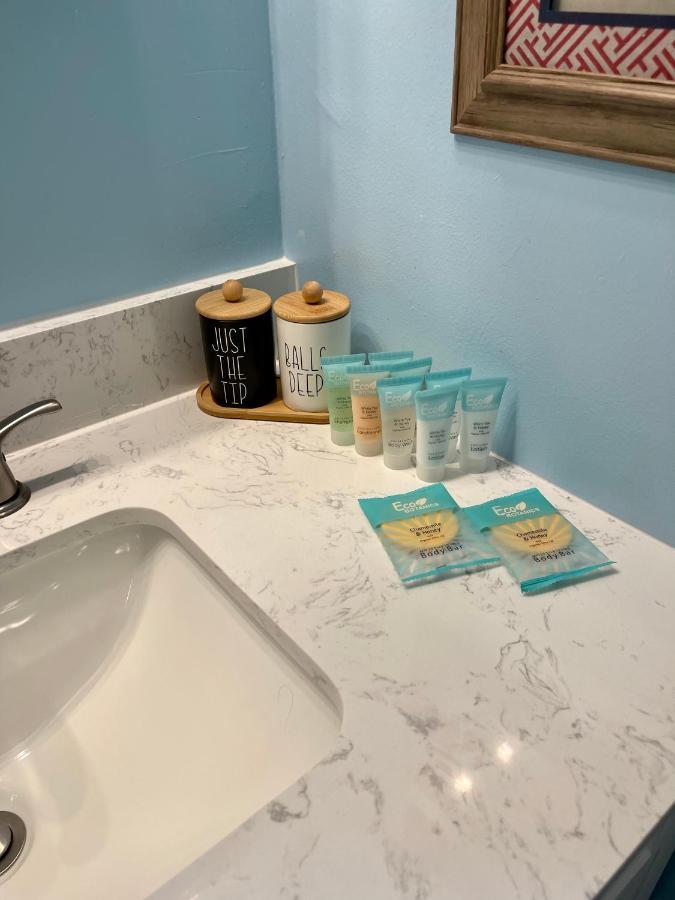 Lovely 2 Bedroom 1 Bathroom Retreat Minutes From The Daytona Beach