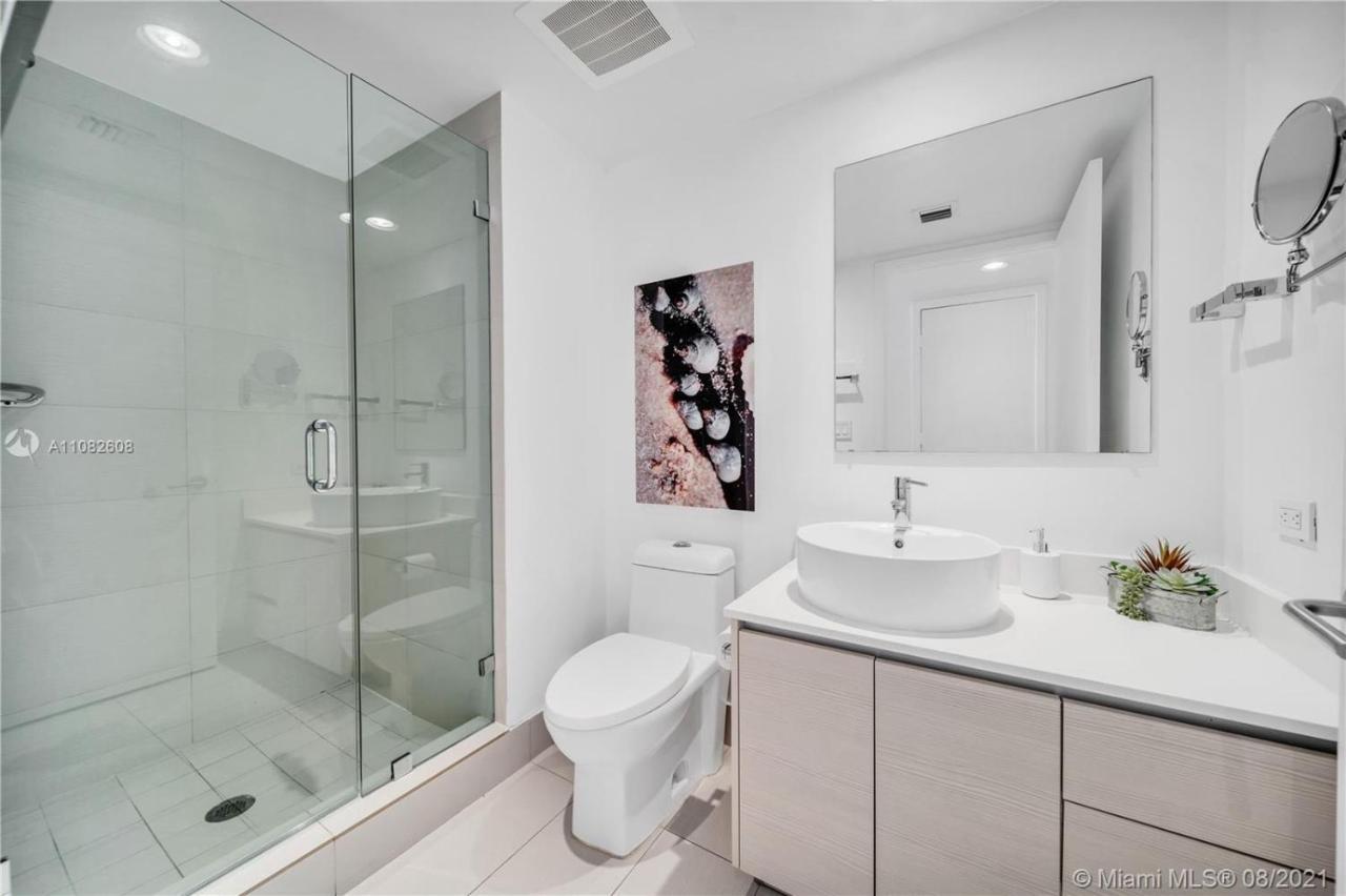 Amazing Walking Distance! 26b Apartment