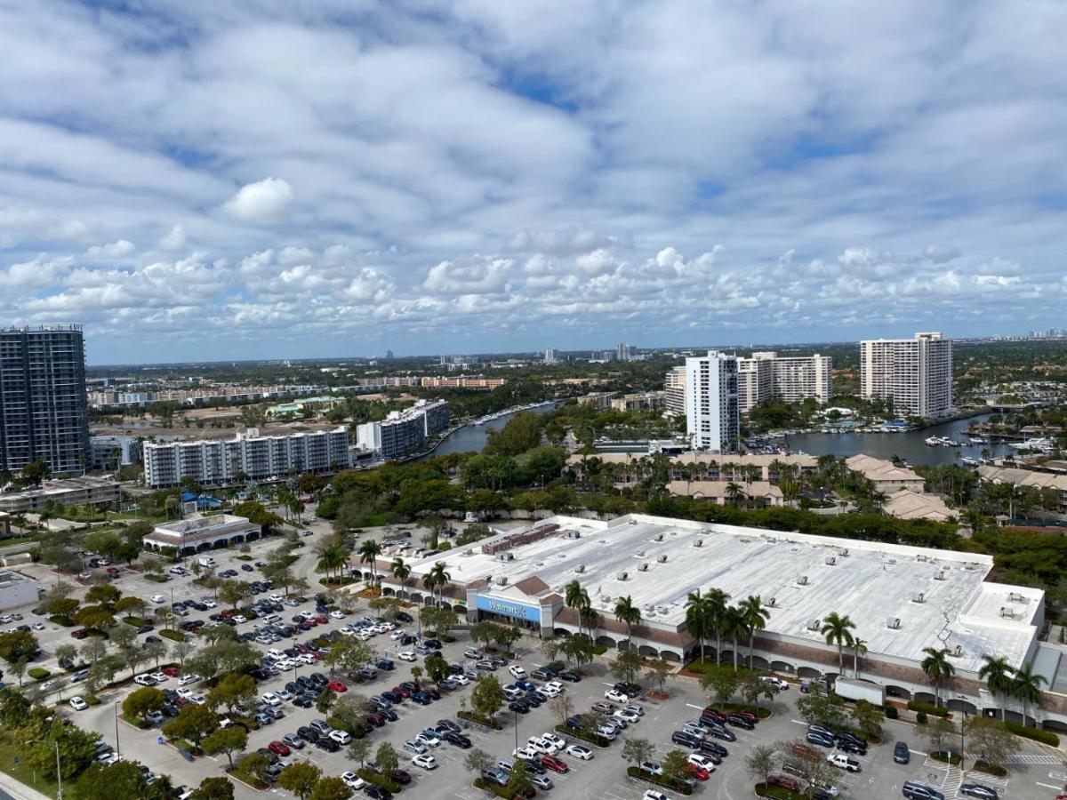 Apartment 2bed Apmt With Amazing Views 30b Hallandale Beach