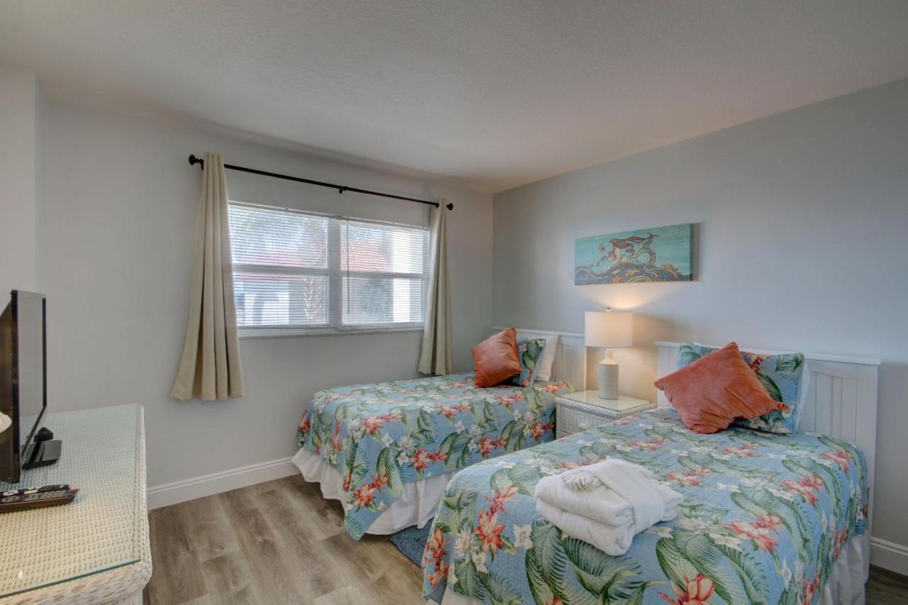 El Matador 427 - Gulf Front With Views Of The Gulf And Pool - Includes Seasonal Service!
