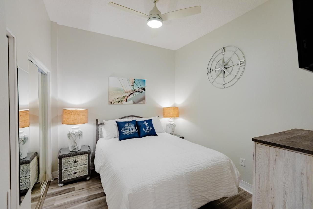 Madeira Bay At Johns Pass Apartment *