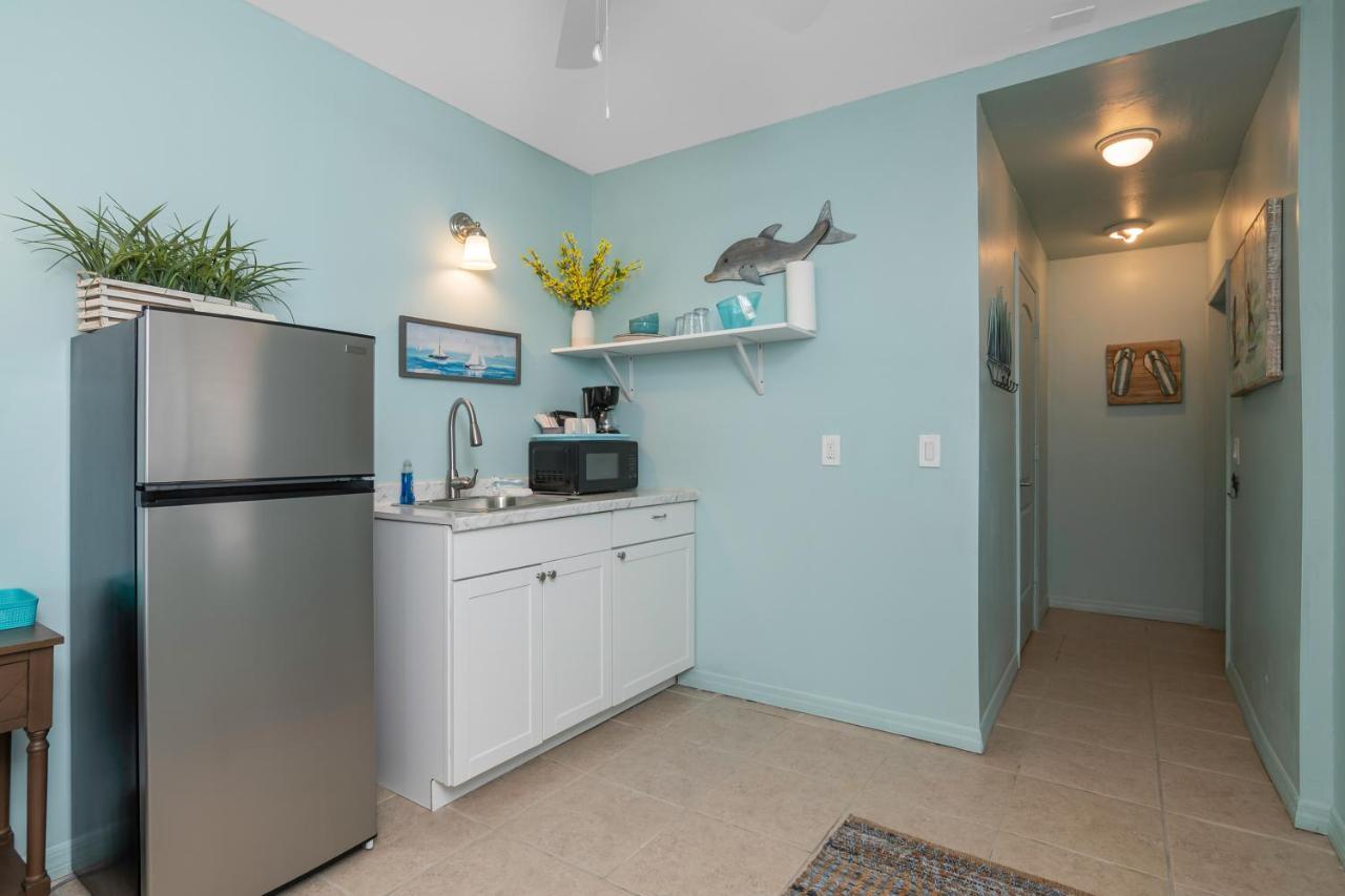 Latitude 26 Waterfront Boutique - 3*