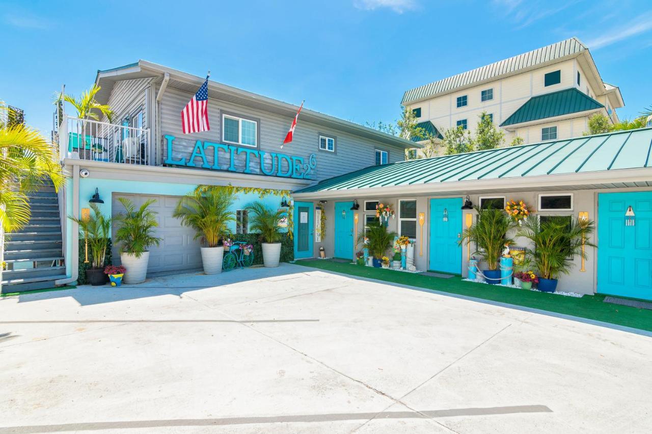 Latitude 26 Waterfront Boutique - 3*