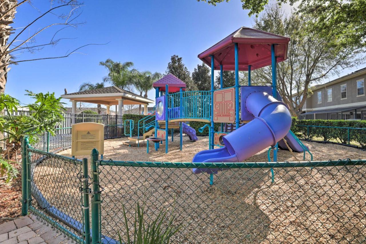 Holiday home With Private Hot Tub 6 Mi To Disney!