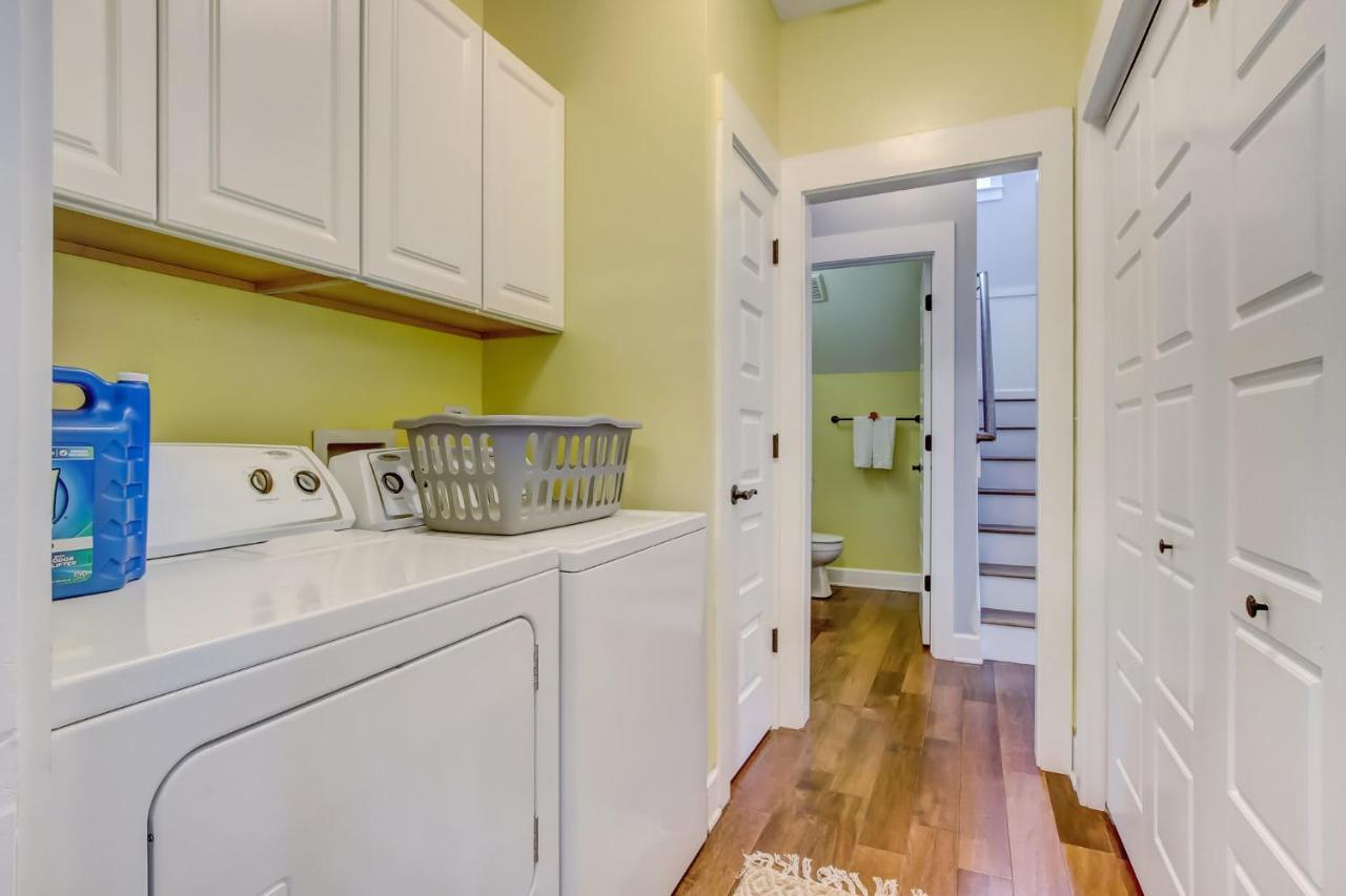 Blue Jewel- Dog Friendly Minutes To Downtown *
