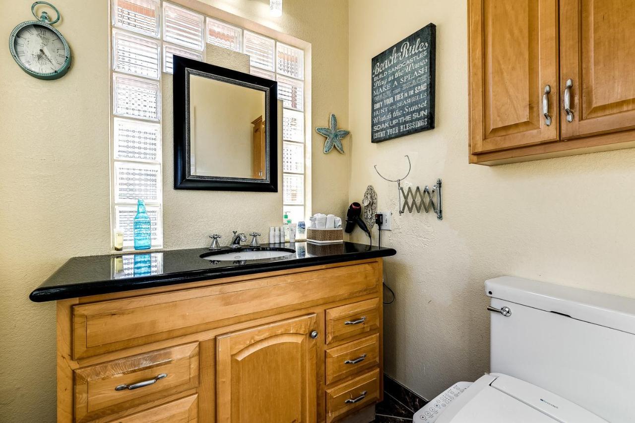 Holiday home Spaces Sunny Oasis 4br Retreat With 2 King Beds, Amazing Pool, Near South Florida Beaches