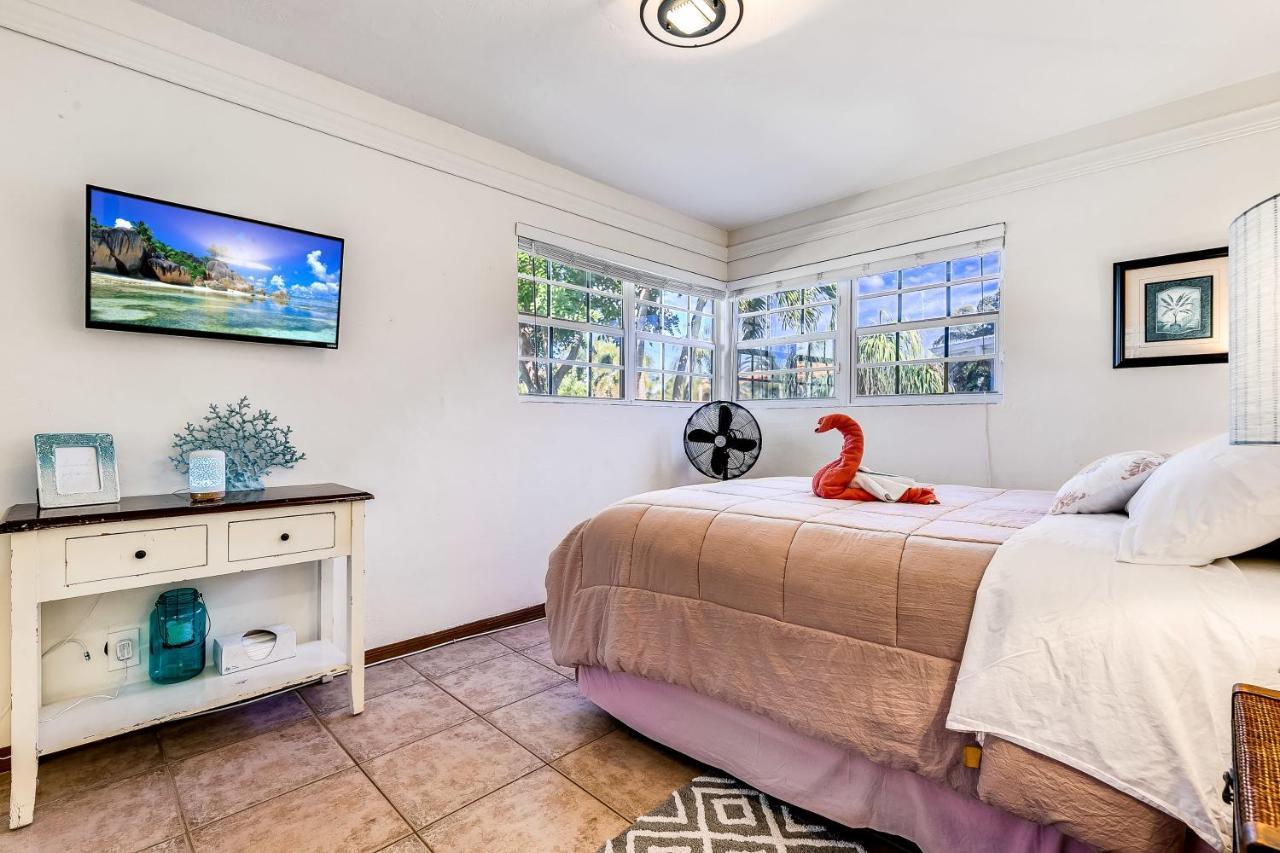 Spaces Sunny Oasis 4br Retreat With 2 King Beds, Amazing Pool, Near South Florida Beaches * Deerfield Beach