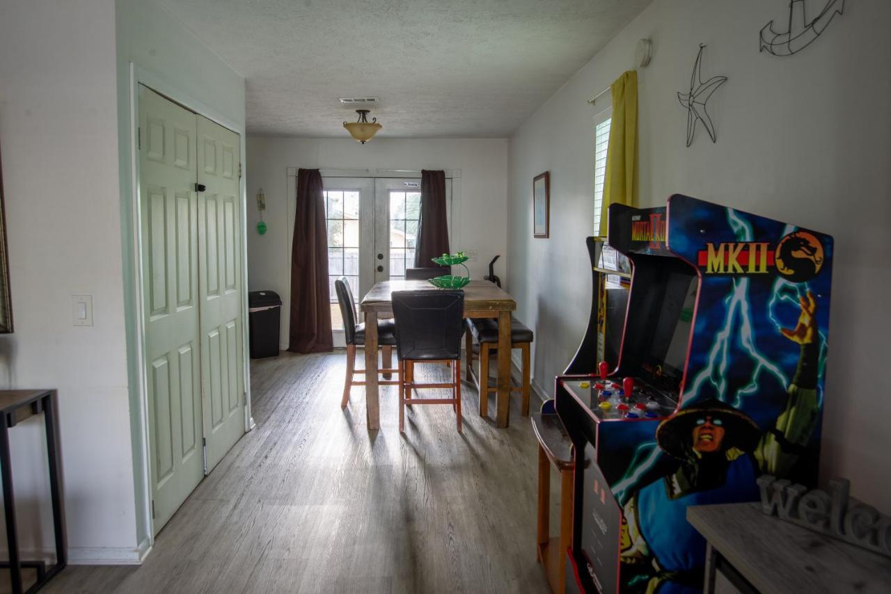 Holiday home Oceanview Oasis - Relax With Hot Tub, Breakfast, Fire Pit & Putting Green! Panama City Beach