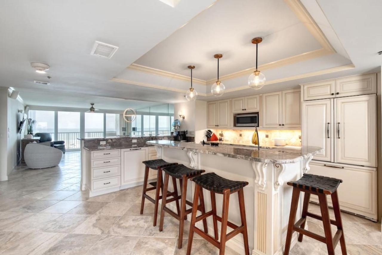 New Smyrna Beachfront Modern New Smyrna Beach