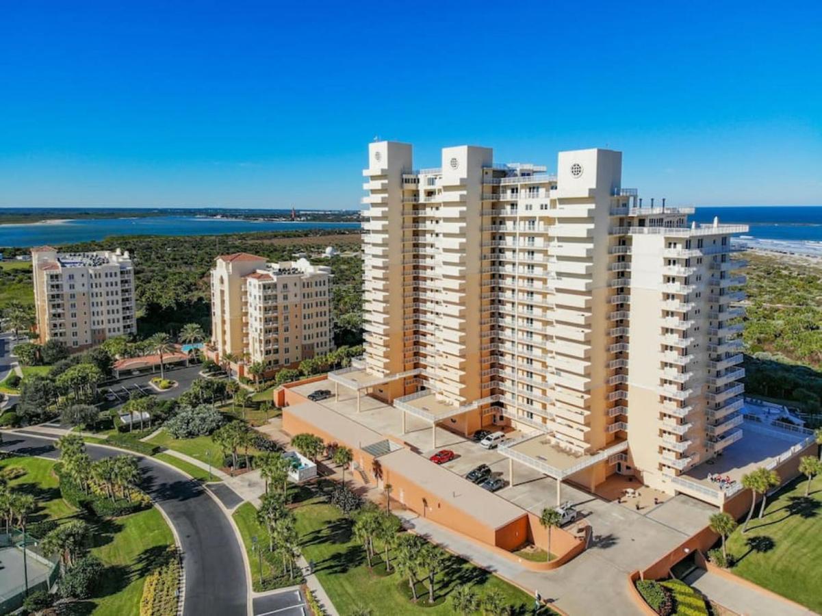 New Smyrna Beachfront Modern Holiday home *