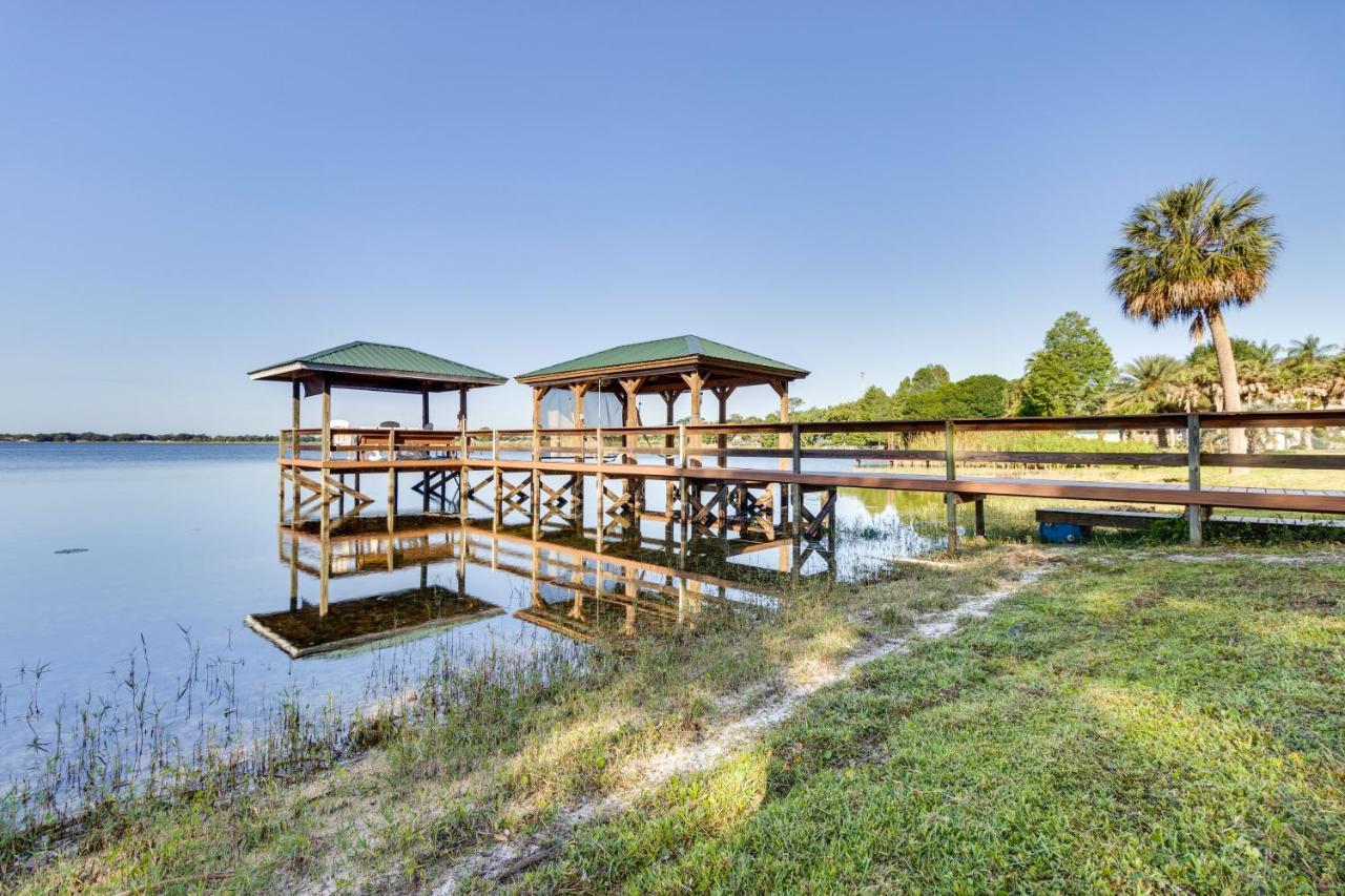 Lakefront With Deck, Patio And Dock! Holiday home *