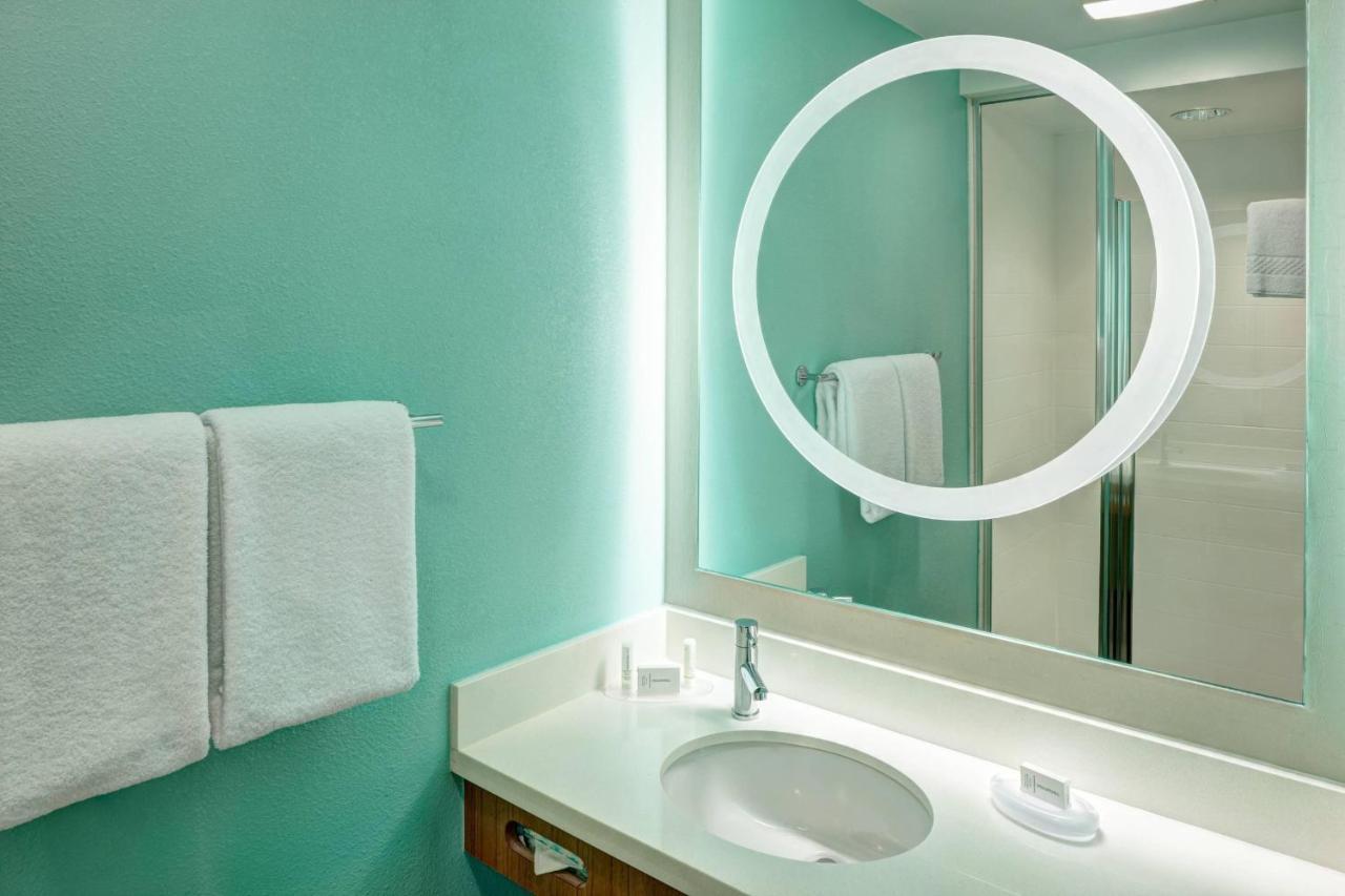 Springhill By Marriott Orlando At Seaworld Hotel 3*