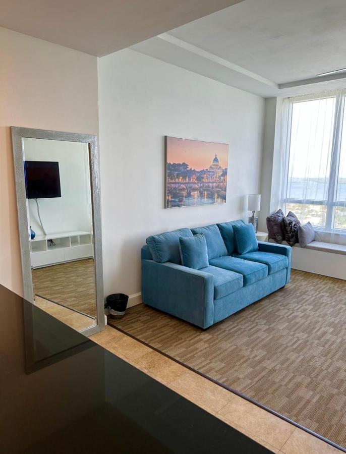 Aparthotel Singer Island And Spa, Located At The Palm Riviera Beach