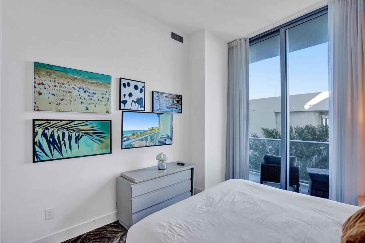 Oceanfront Direct Ocean & Club Access Holiday home