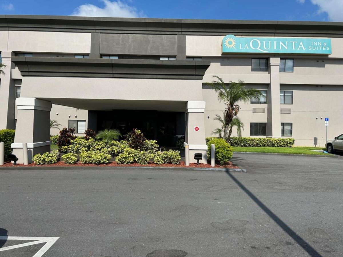 La Quinta By Wyndham Orlando South