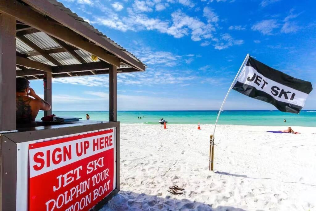 Beautiful Beachfront Paradise! Emerald Panama City Beach
