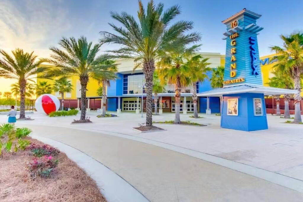 Beautiful Beachfront Paradise! Emerald Panama City Beach