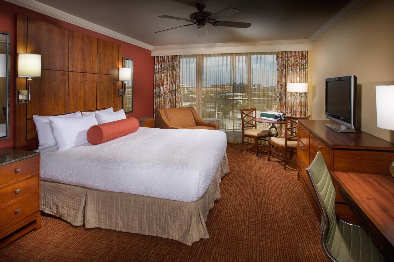 Hotel By Marriott St. Petersburg Treasure Island St. Pete Beach