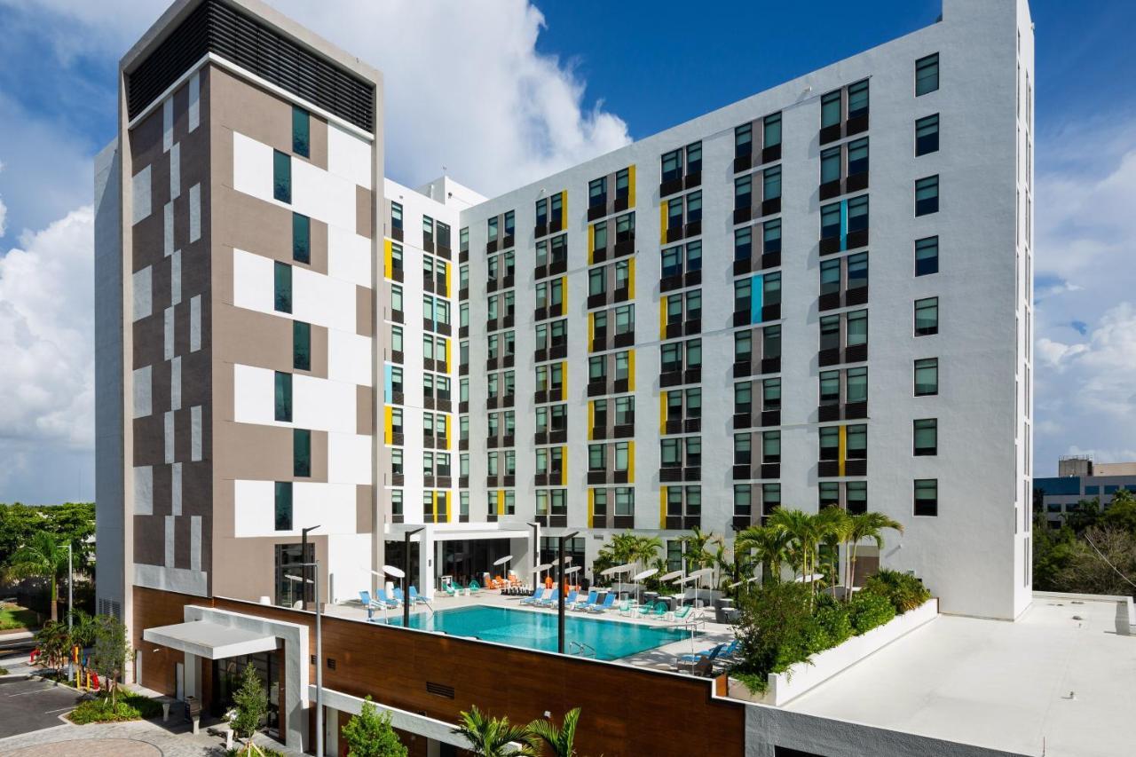 Aloft Miami Hotel 3*