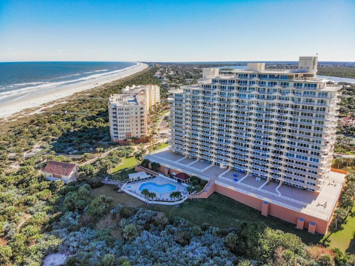New Smyrna Beachfront Modern Holiday home New Smyrna Beach