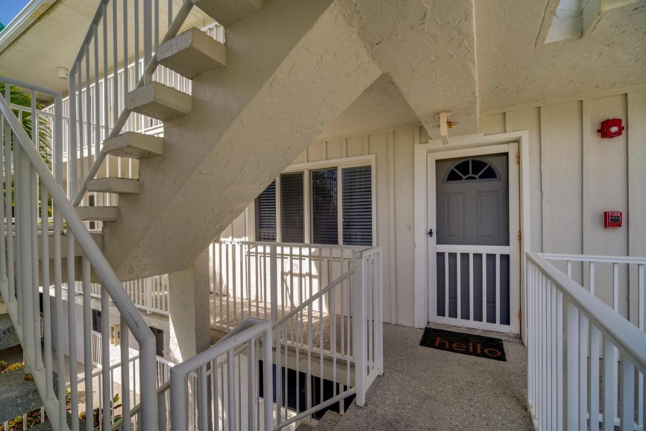 Sunny Ocean Village Community Pool * Fort Pierce