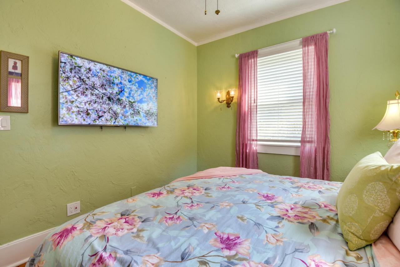 Holiday home Vacation With Private Pool And Lanai!