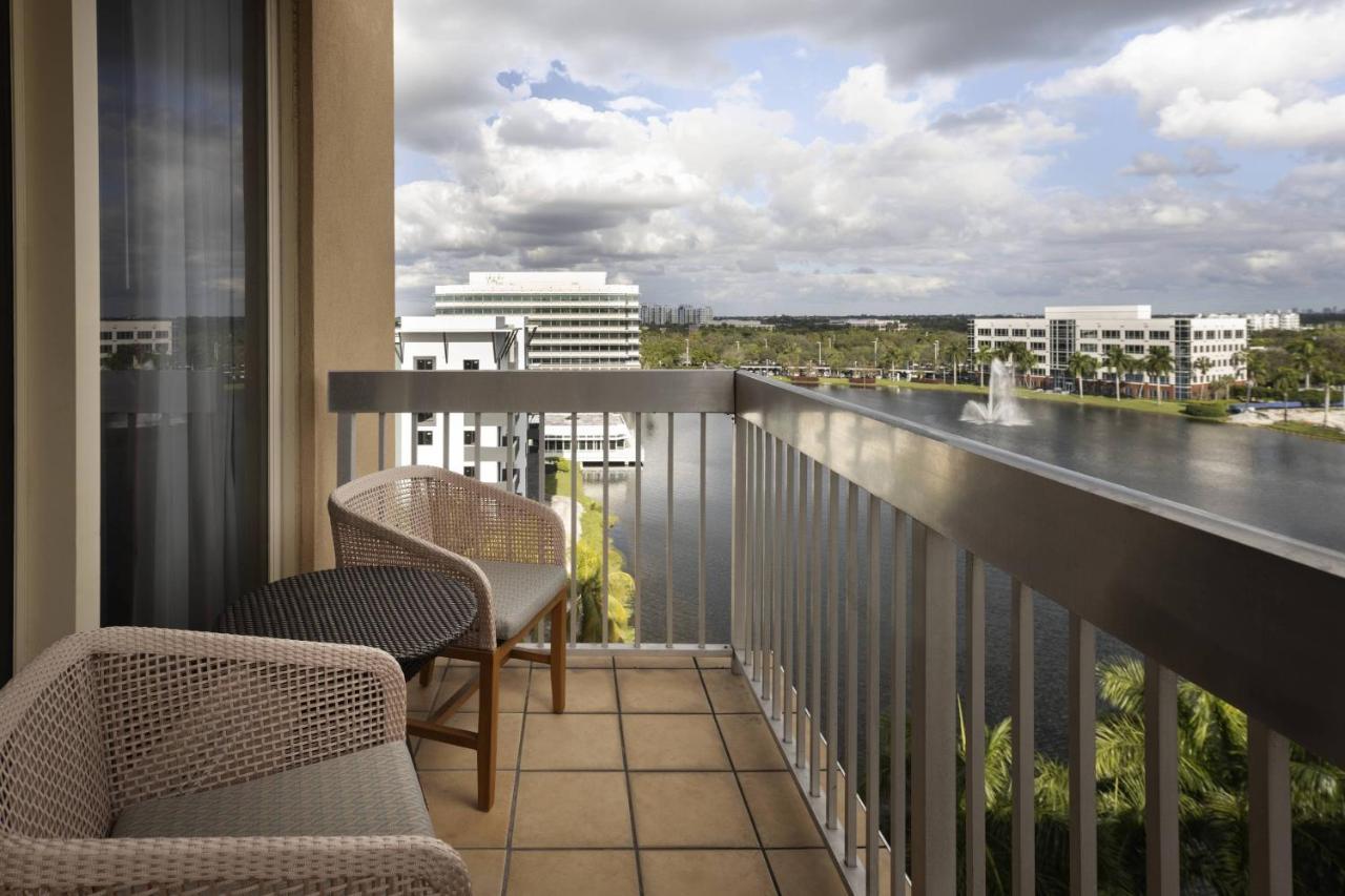 Renaissance Lauderdale West Plantation