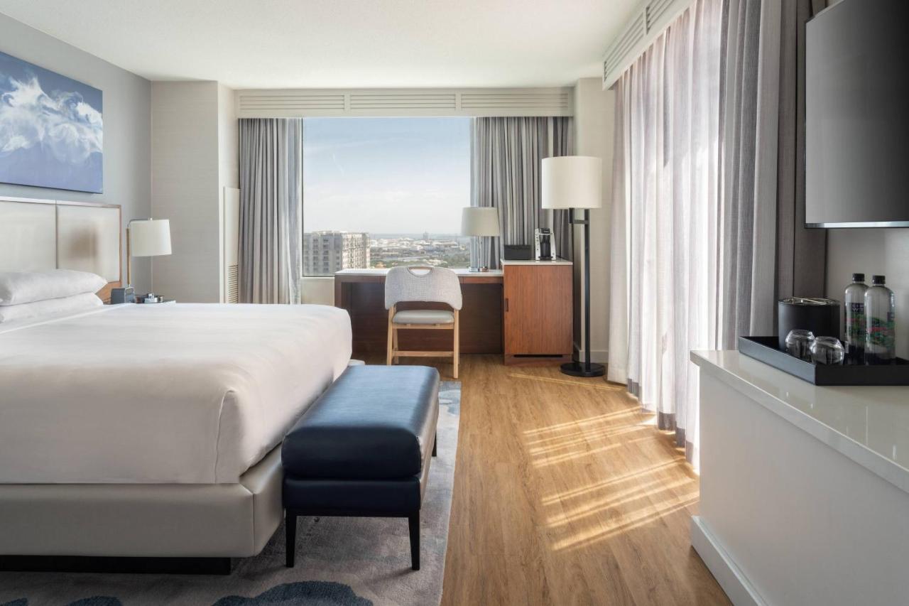 Marriott Water Street Hotel 4*