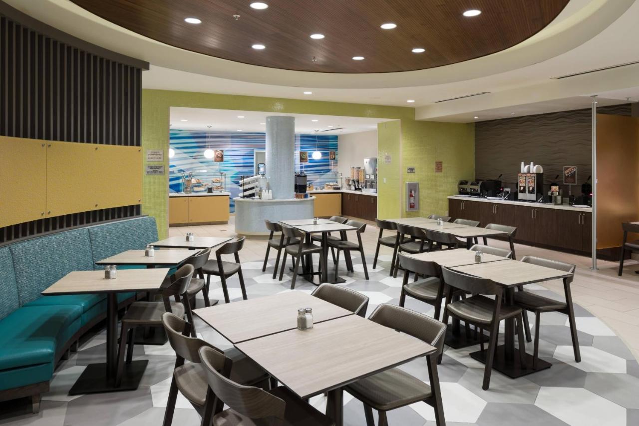 Hotel Springhill By Marriott Orlando At Seaworld Williamsburg