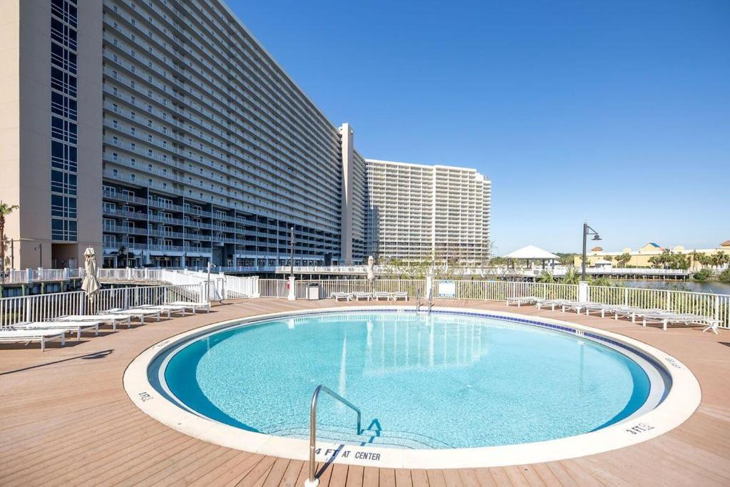 Laketown Wharf #1230 By Nautical Vacation