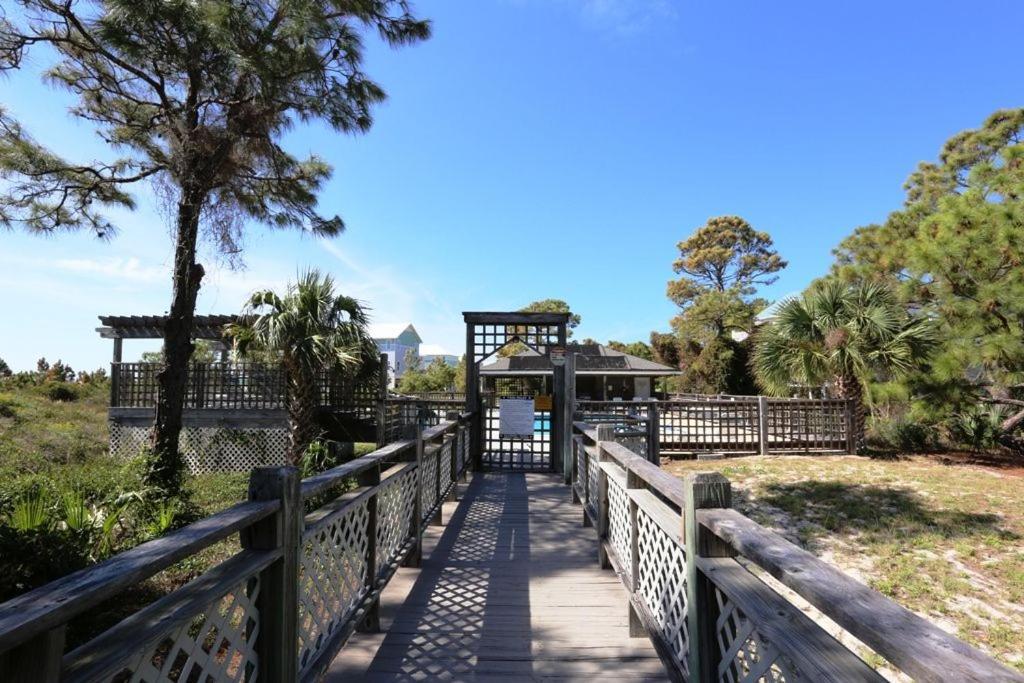 Woofs And Waves By Pristine Vacation Cape San Blas