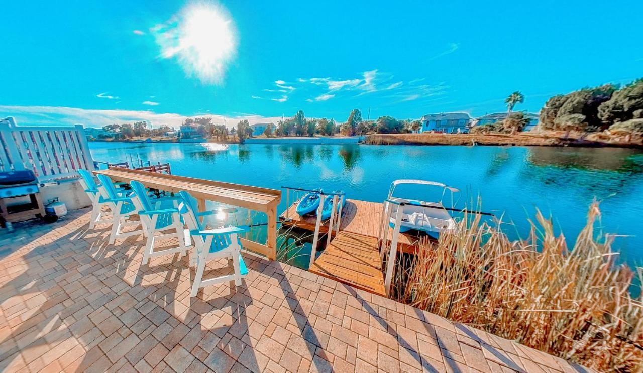 Saltwaterpool- Gameroom -tropical Sunsets - Kayaks - Fishing Holiday home Hernando Beach